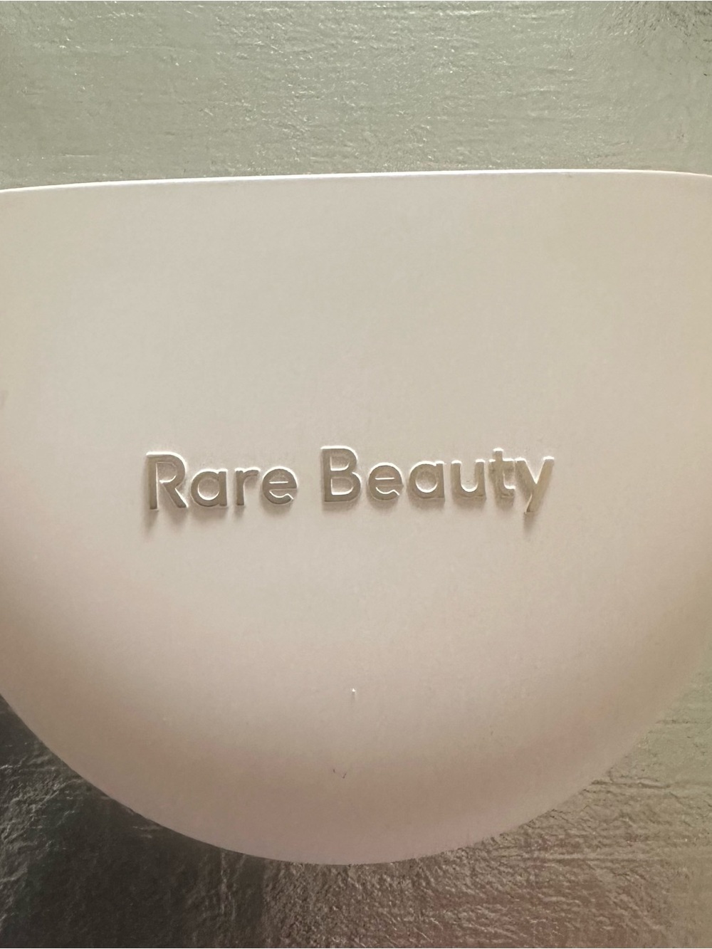 Rare Beauty True to Myself Tinted Pressed Finishing Powder in Almond